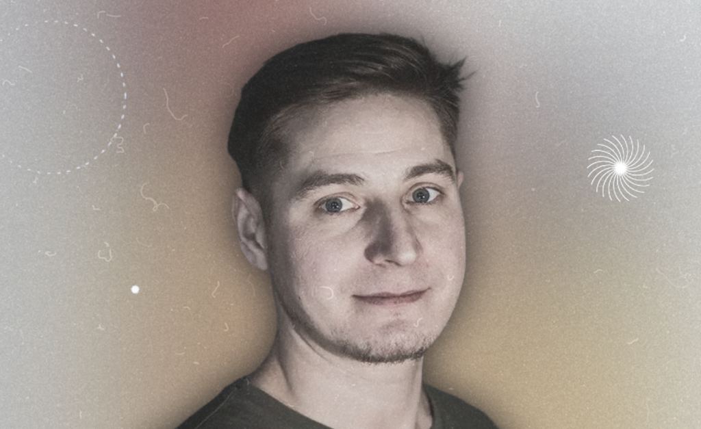 Портрет: Максим Лапунов